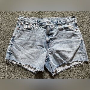 American Eagle AE Ex-Boyfriend Shorts Size 10 High Rise Cut Off Distressed